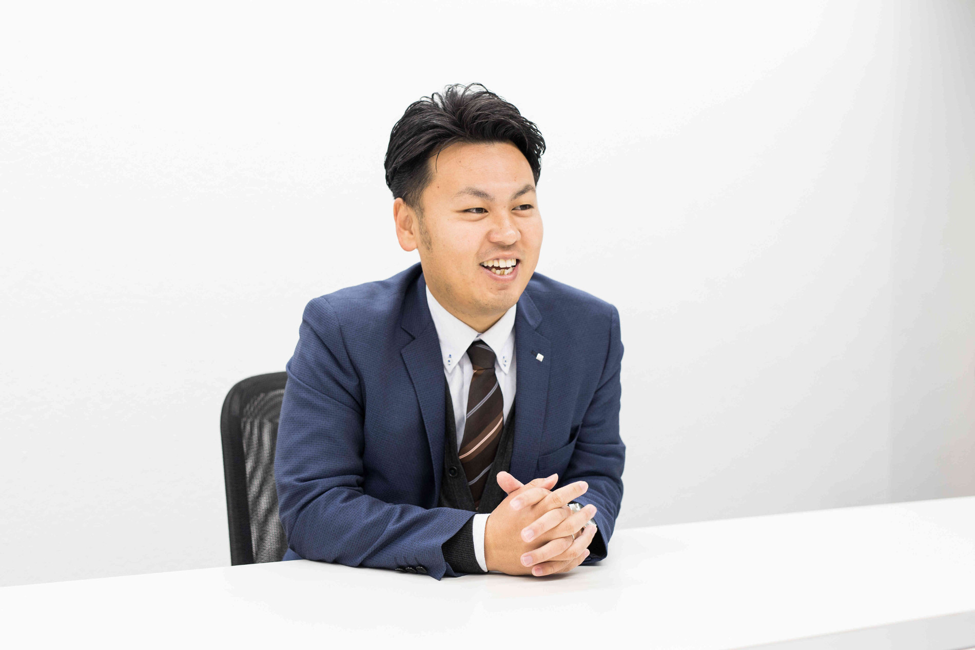interviewpage-interview-egawa02.jpg